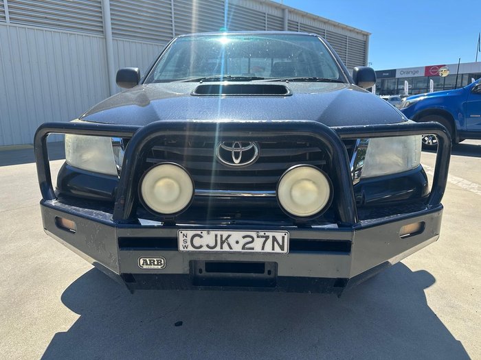 2013 Toyota Hilux SR