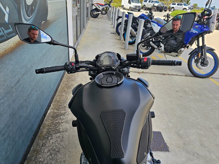 2019 Kawasaki Z900 (ZR900) Black