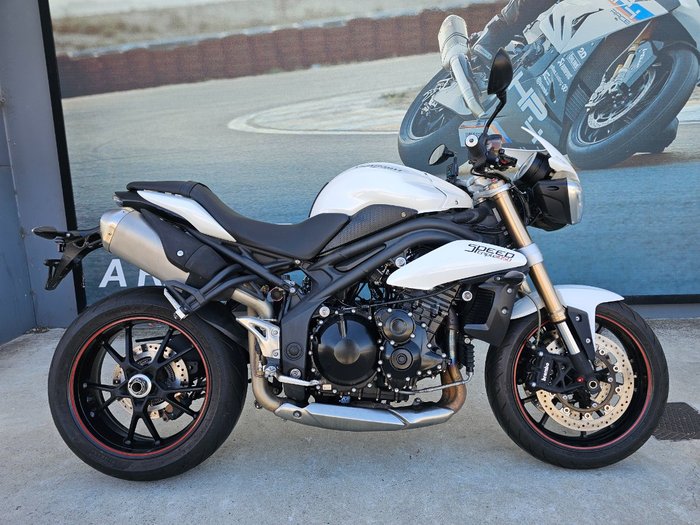 2014 Triumph SPEED TRIPLE White