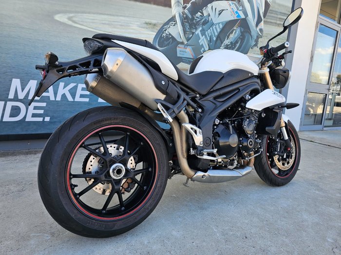 2014 Triumph SPEED TRIPLE White