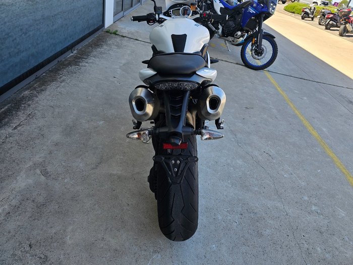 2014 Triumph SPEED TRIPLE White