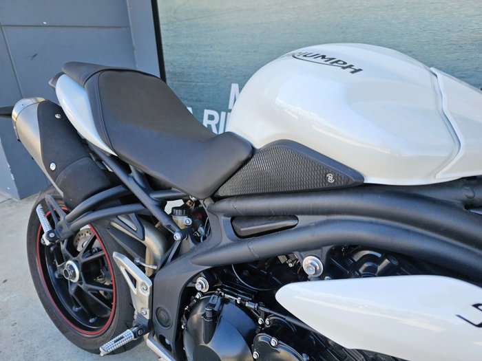 2014 Triumph SPEED TRIPLE White