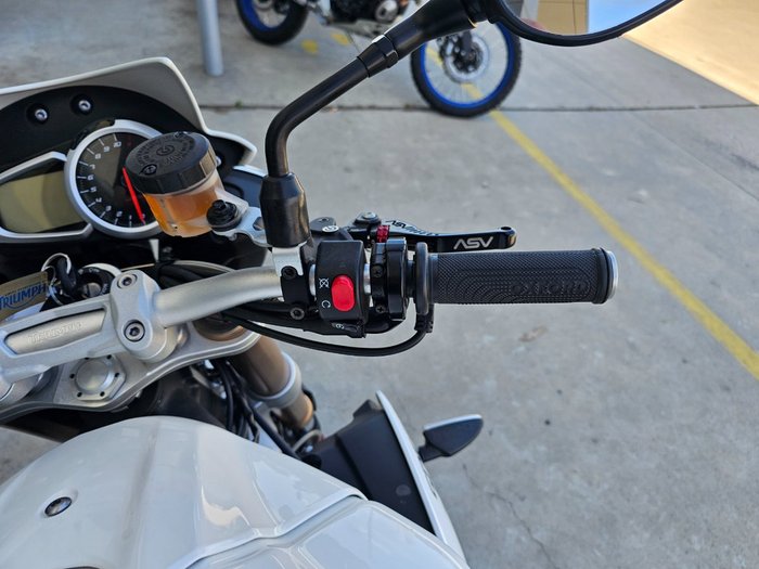 2014 Triumph SPEED TRIPLE White