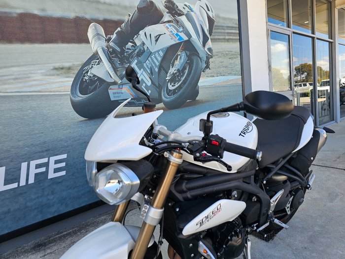 2014 Triumph SPEED TRIPLE White