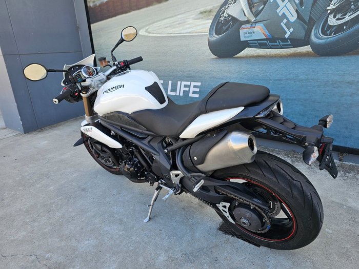 2014 Triumph SPEED TRIPLE White