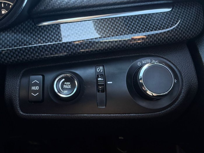 2017 Holden Commodore SV6