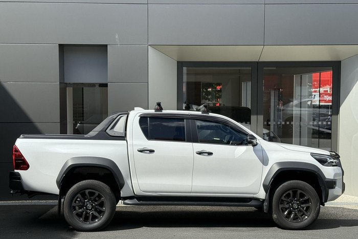 2023 Toyota Hilux Rogue