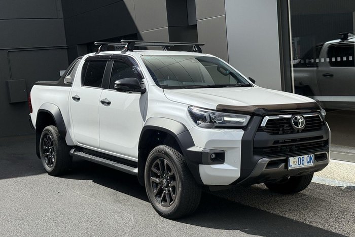 2023 Toyota Hilux Rogue