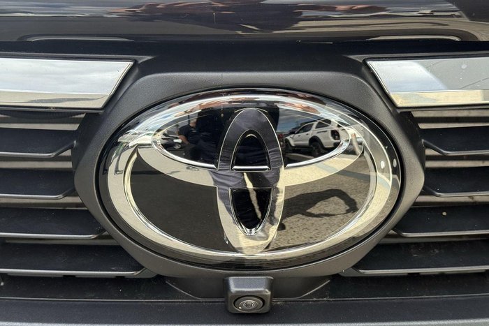 2023 Toyota Hilux Rogue