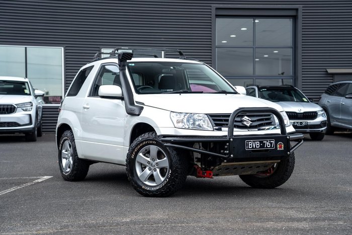 2016 Suzuki Grand Vitara Navigator
