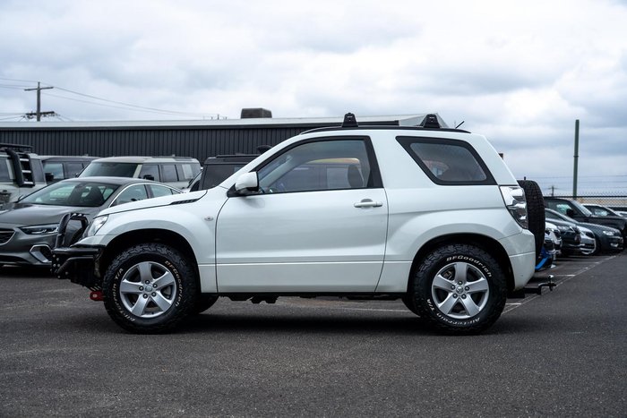 2016 Suzuki Grand Vitara Navigator