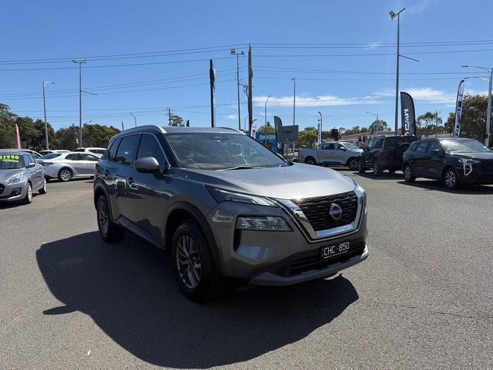 2023 Nissan X-TRAIL ST