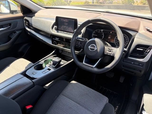 2022 Nissan X-TRAIL ST