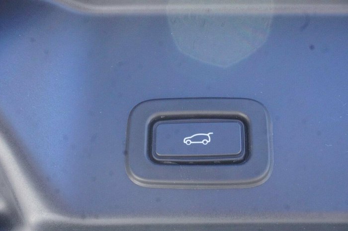 2019 Land Rover Range Rover Evoque P200 S