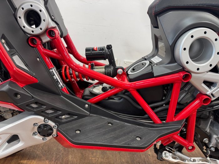 2023 ITALJET DRAGSTER WHITE