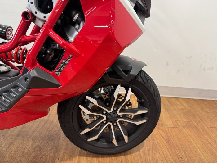 2023 ITALJET DRAGSTER WHITE