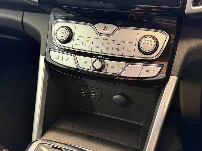 2024 GWM Ute Cannon-L