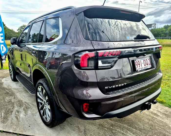 2025 Ford Everest Platinum