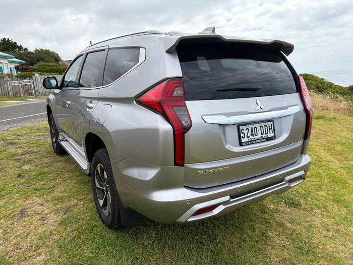 2024 Mitsubishi Pajero Sport GLS