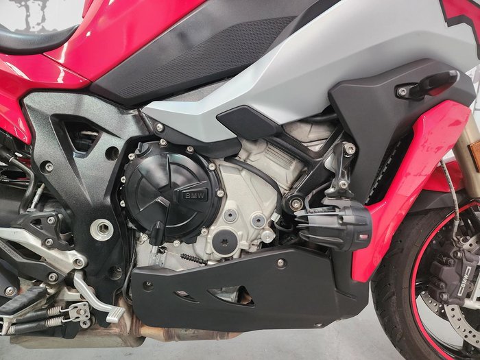 2021 BMW S 1000 XR Tour S 1000 Red