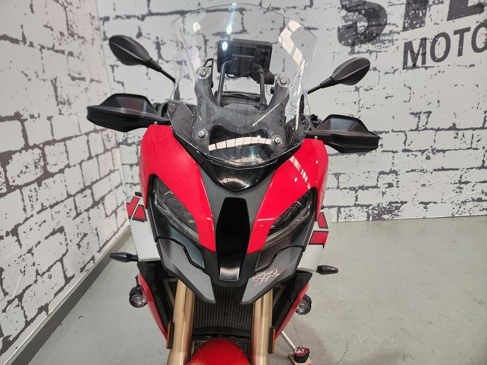 2021 BMW S 1000 XR Tour S 1000 Red