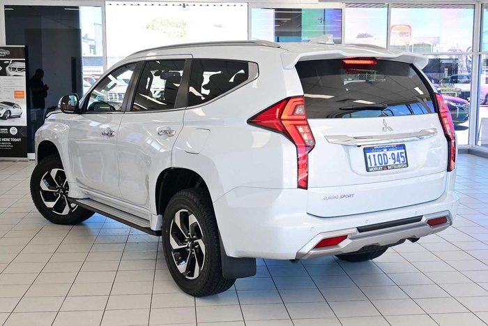 2025 Mitsubishi Pajero Sport GLS