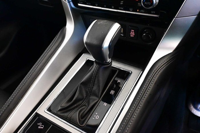 2025 Mitsubishi Pajero Sport GLS