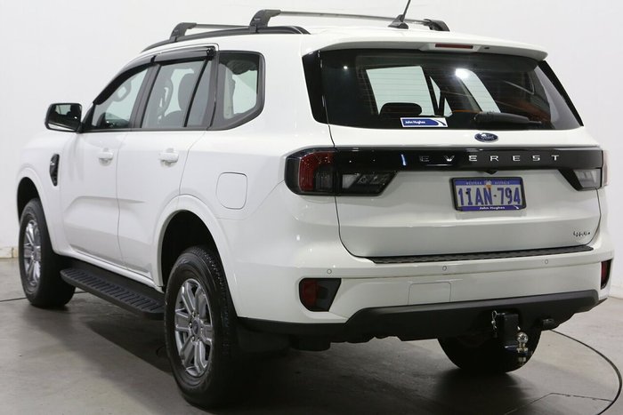 2023 Ford Everest Ambiente