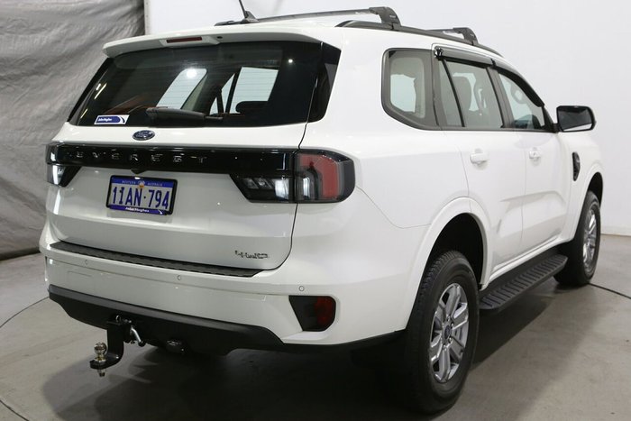2023 Ford Everest Ambiente