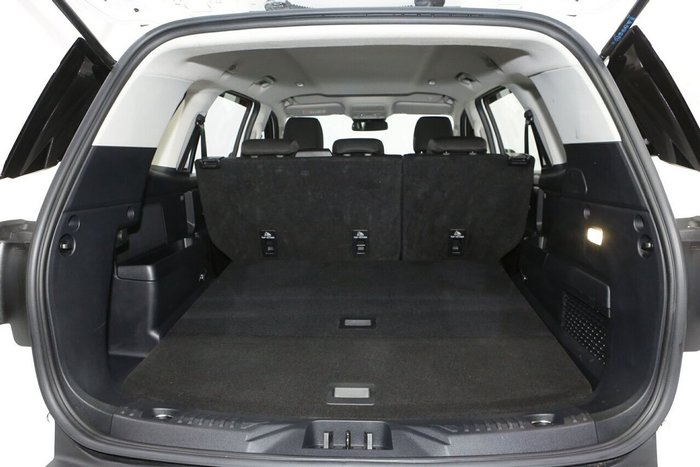 2023 Ford Everest Ambiente