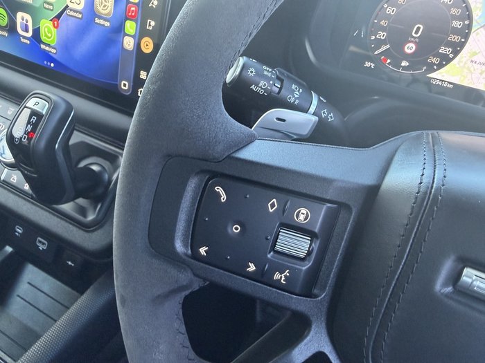 2023 Land Rover Defender 110 P525 V8