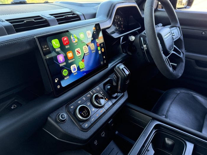 2023 Land Rover Defender 110 P525 V8