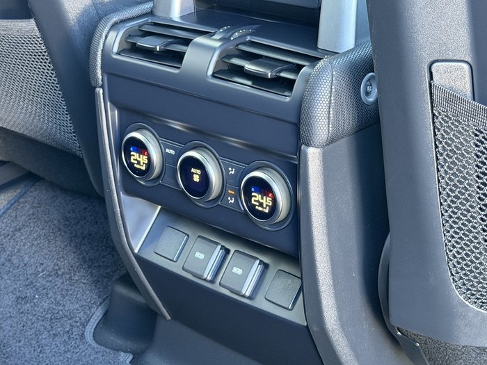 2023 Land Rover Defender 110 P525 V8