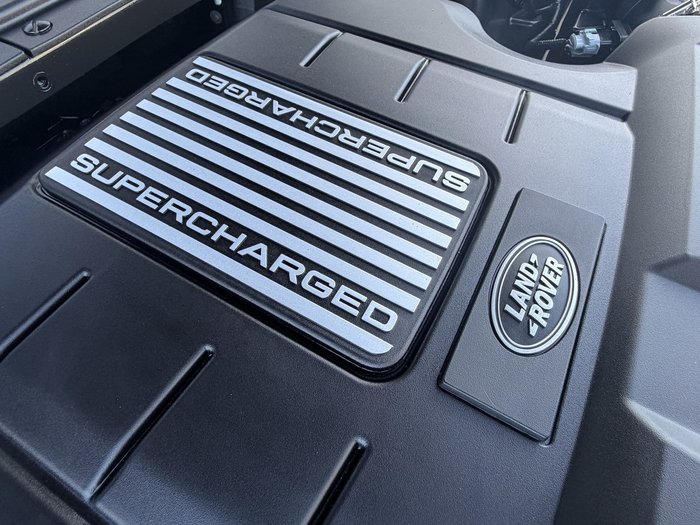 2023 Land Rover Defender 110 P525 V8