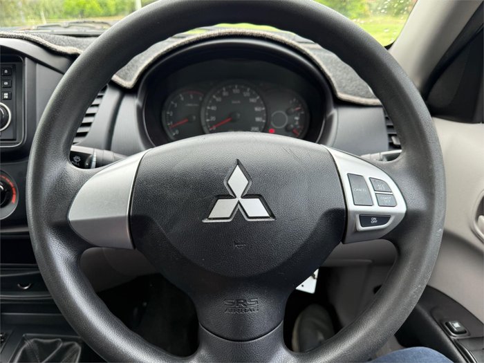 2012 MITSUBISHI TRITON GLX (4x4)