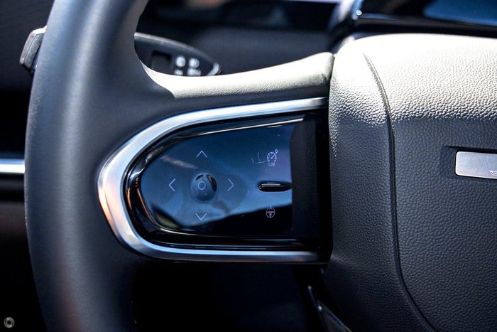 2025 Jaecoo J7 SHS Track