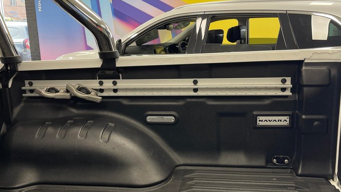 2023 Nissan Navara ST-X