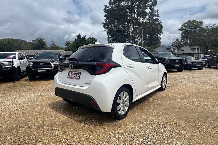 2021 Toyota Yaris SX Hybrid