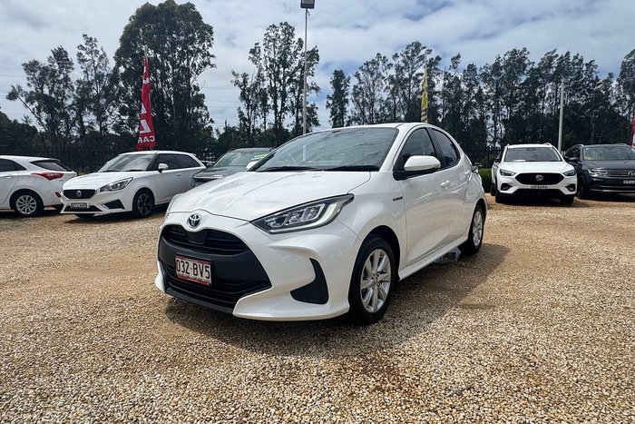 2021 Toyota Yaris SX Hybrid