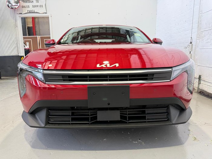 2025 Kia K4 S
