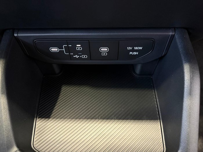 2025 Kia K4 S