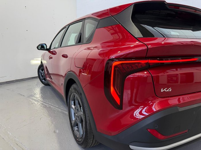2025 Kia K4 S