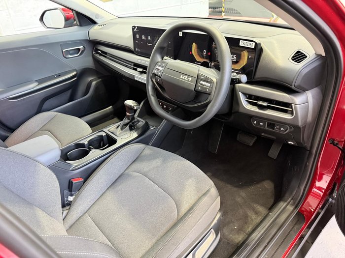 2025 Kia K4 S