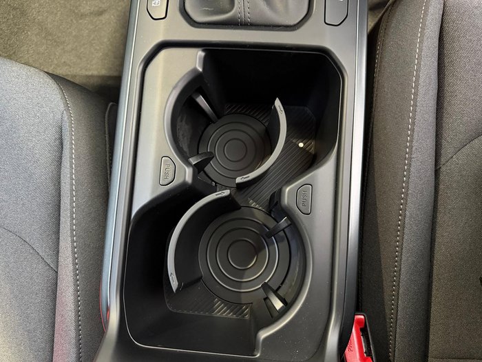 2025 Kia K4 S
