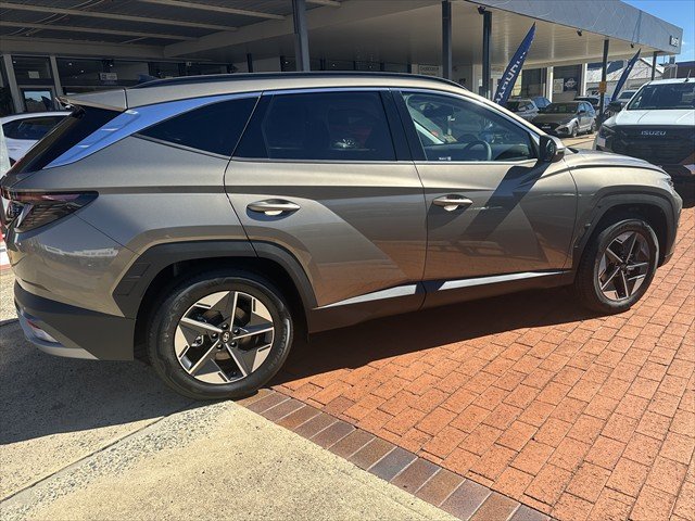 2025 HYUNDAI NX4 TUCSON