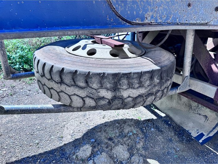 2009 Kennedy Flat Deck