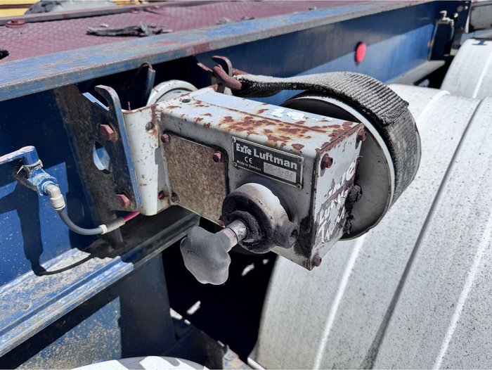 2009 Kennedy Flat Deck