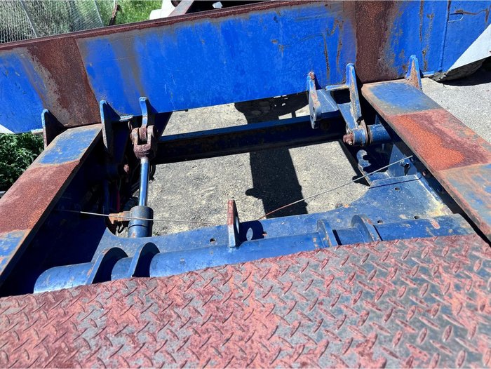 2009 Kennedy Flat Deck