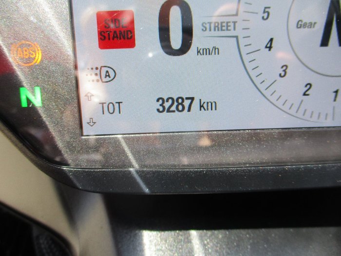 2022 DUCATI PANIGALE V2