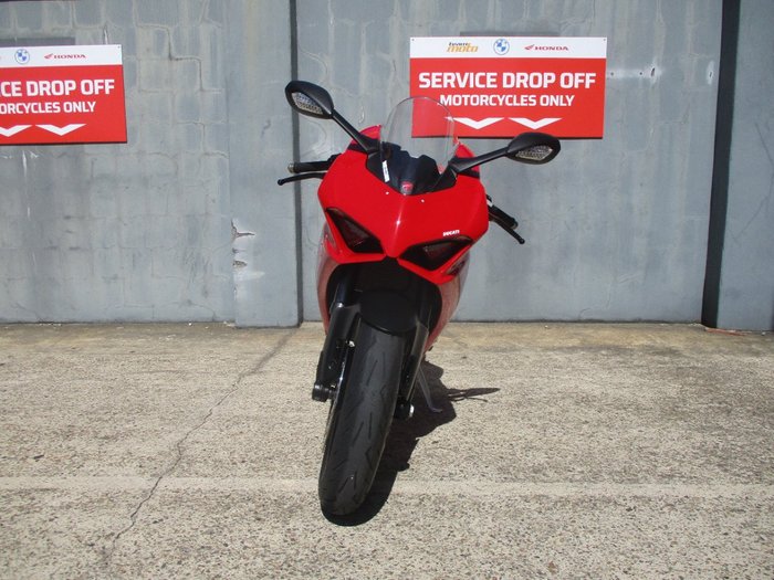 2022 DUCATI PANIGALE V2